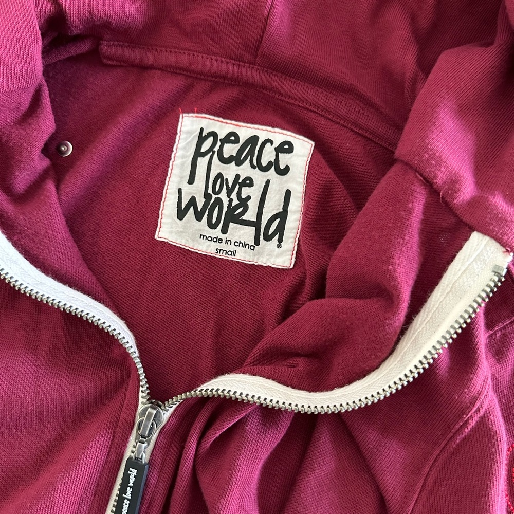 $82 NWOT Peace love world Star studded embroidered Hoodie! Small - Picture 11 of 11